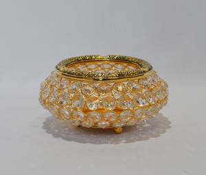 Cendrier en laiton de luxe moderne et unique de conception nouvelle, de qualité supérieure, pour la décoration de la maison et l'utilisation sur table - Product Image 5