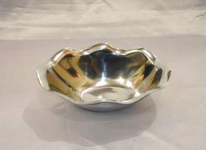 Bol de service et de soupe profond en aluminium brillant et poli Vente à chaud Nouvelle arrivée Bol de service de luxe pour comdiments - Product Image 5