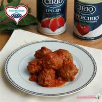 Cirio the Classics 1856 Tomates Pelées Sucrées en Conserve 400g Sans OGM Certifiées Casher et HACCP Recettes Méditerranéennes Fabriquées en Italie