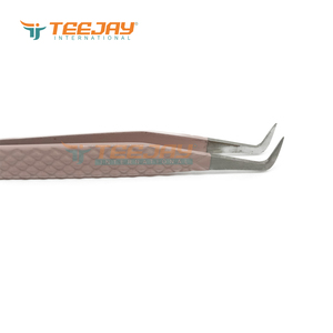 Pince à épiler TEEJAY pour extensions de cils, en acier inoxydable rose poudré, anti-magnétique, à 90 degrés, avec embout lisse - Product Image 3