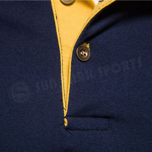 เสื้อยืดผู้ชายพิมพ์โลโก้ตามสั่ง OEM - โพลีเอสเตอร์/คอตตอน 220 กรัม แห้งเร็ว ระบายอากาศดี เหมาะสำหรับใส่ลำลองในฤดูร้อน - Product Image 2