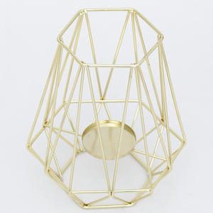 Tendance Design Plaqué Or Bougeoir En Métal Fil De Fer Vaisselle De Luxe Décoration De La Maison Élégant Bougeoir Ambiance Élégante - Product Image 3