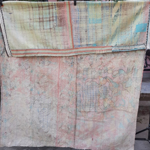 Venta al por mayor de algodón Vintage Kantha Throw con bordado hecho a mano y parche diseño de trabajo Dhurries hogar ropa de cama y ropa rediseño uso - Product Image 1