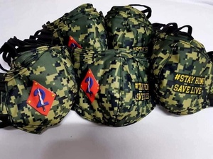 Máscara de fútbol americano sublimada, hecha a medida, 100% poliéster - La mejor calidad a precio económico - Product Image 5