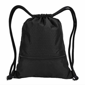 Borsa con coulisse in nylon con logo in poliestere 600D con stampa personalizzata borsa grande con tasca frontale con cerniera - Product Image 1