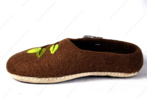 Zapatillas de fieltro hechas a mano Unisex Indoor usa sandalias de tamaño y diseño personalizables para hombre y mujer - Product Image 4