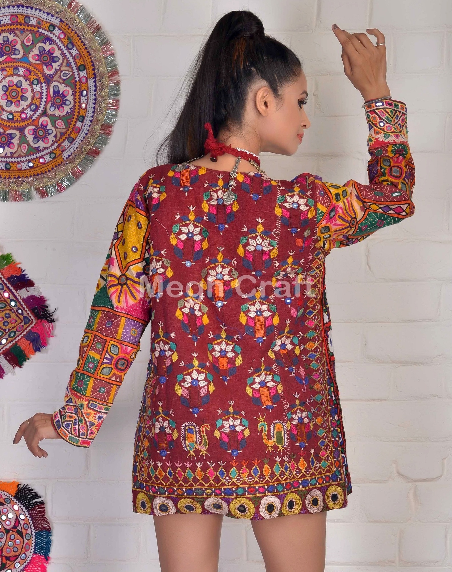 Veste Brodée Banjara Vintage - Taille M - Rose - Coton - Courte - Style Ethnique Bohème - Neuf Sans étiquettes