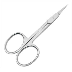 Tijeras de Manicura de Acero Inoxidable de Alta Calidad para Cutículas y Uñas con Hoja Curva Afilada Hechas en Pakistán - Product Image 5