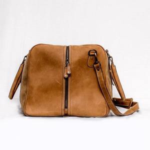 CLC unisexe grand sac polochon Vintage en cuir véritable fermeture à boucle à crochet à la mode motif de bonbons Logo personnalisé bagages de voyage de gymnastique - Product Image 2