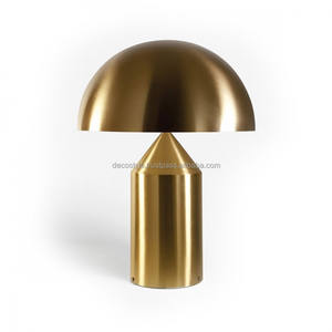 โคมไฟตั้งโต๊ะทองเหลืองทรงกรวย - Product Image 1