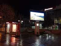Pantalla LED Exterior de Gran Tamaño, Resolución 4K, Cartel Digital para Uso en Medios, Soporte de Aluminio, Tótem de Pie, Centro Comercial