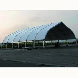 Estrutura de aço profissional do hangar da barraca de aeronaves da estrutura do tubo de aço com tampa elástica da membrana construção