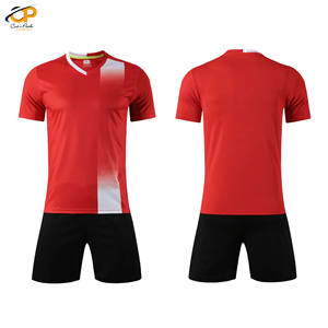 Conjunto de uniformes de fútbol de alta calidad, logotipo personalizado impreso, bueno para entrenamiento y fabricación de camisetas de equipos de fútbol, ropa de uniforme - Product Image 3