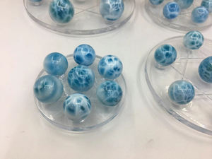 고품질 천연 구리 펙토 라이트 크리스탈 볼 비즈 쥬얼리 선물 Larimar 스톤 크리스탈 21-25mm 구체 홈 장식 - Product Image 6