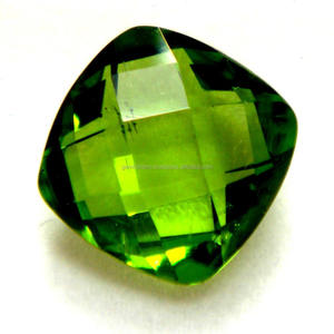 Cojín de peridoto verde natural Forma de trillón Tamaño calibrado Fabricación de joyas de piedras preciosas Piedra de peridoto suelta al por mayor de alta calidad - Product Image 4