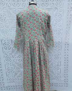 ชุดเดรสผ้าฝ้ายพิมพ์ลายบล็อกสั่งทำขายส่ง พร้อมเสื้อเชิ้ตติดกระดุม ทรงเอไลน์จีบแบบลำลองสำหรับผู้หญิง - Product Image 4