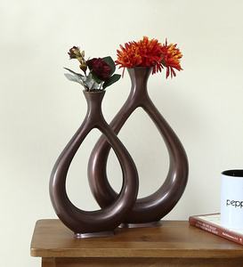 <b>Copper</b> Heart Shaped Aluminium <b>Vase</b> Usage Home Decoration Indoor and Outdoor Made in India High Quality Bulk Quantity Modern - Product Image 2
