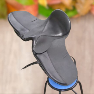 Dressage อานทำจากหนังแท้คุณภาพสูงโลโก้ที่กำหนดเองและขนาดอานม้า - Product Image 1