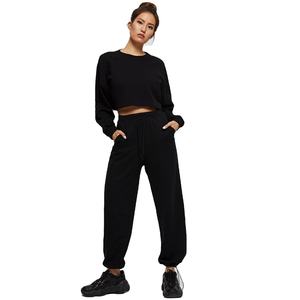 Chándal con logotipo personalizado para mujer, Tops cortos, sudadera y Jogging, conjunto de 2 piezas, chándales para mujer - Product Image 1