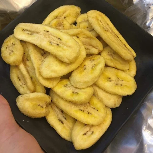 No sugar added banana chips high quality from Vietnam/Vietnamese crispy banana chips with cheapest price from Vietnam supplier