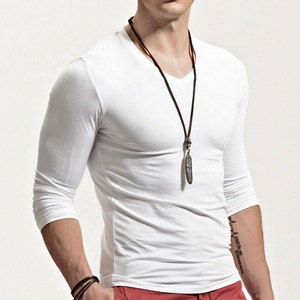 Camiseta deportiva 100% de algodón para hombre, camiseta blanca transpirable con cuello en V - Product Image 3