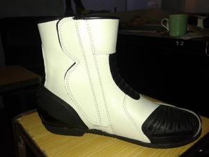 Botas de Motociclismo de Cuero Profesionales para Carreras, Unisex, Impermeables y Resistentes al Fuego - Product Image 6