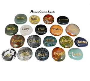 Piedras de Bolsillo Espirituales Grabadas a Mano con Temática de Amor, Piedras de la Preocupación, Exportaciones de Cristales Amayra - Product Image 2