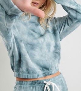 Wholesale women's <b>long</b> sleeve elastic hem crop top with <b>matching</b> joggers trousers - Product Image 3