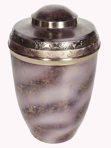 Urna de cremación europea de latón, hecha a mano - Product Image 4