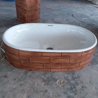 Ensemble de salle de bain en céramique design, WC, lavabo sur pied, lavabo de table et lavabo mural en bois blanc bicolore