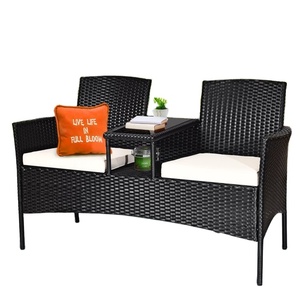 ชุดโต๊ะและเก้าอี้รับประทานอาหารกลางแจ้งดีไซน์ทันสมัยพร้อมท็อปกระจก สำหรับใช้ในวิลล่า ทำจากหวายเทียมพลาสติก - Product Image 6