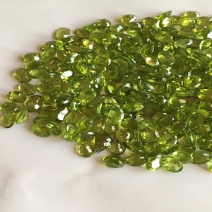 Piedra preciosa suelta de peridoto natural de grado AAA de color verde con certificado IGI - Product Image 5
