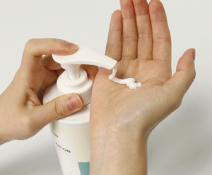 Crema de loción corporal para el cuidado de la piel, crema blanqueadora hidratante para piel seca, venta al por mayor, hecha en Corea - Product Image 3