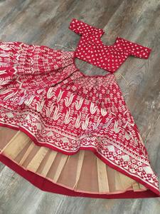 Tandard uality ucknowi hread mbroidery. - Product Image 5