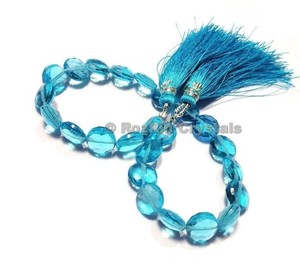 Cuarzo Azul Ovalado, Corte de Laboratorio, Certificado, Borla de Rosario Religiosa, Diseño Facetado Pulido, Hecho a Mano, Geometría, Gujarat, para Joyería - Product Image 1