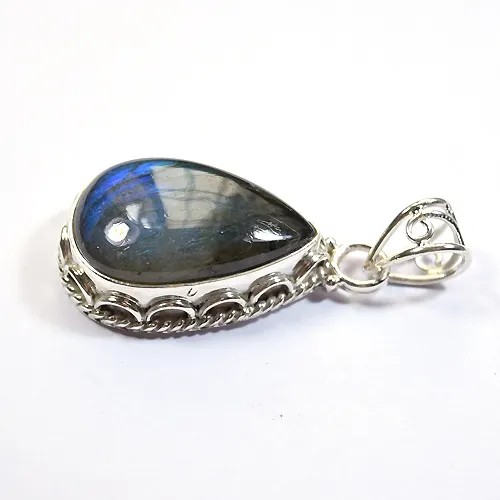 Best quality 925 sterling silver pendant blue sheen labradorite gemstone wholesale Indian jewelry fashionable ethnic styles