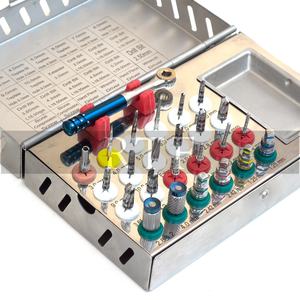 Kit de 25 Piezas de Brocas Manuales Universales para Implantes Dentales de Titanio y Acero Inoxidable con Certificación CE de Raw to Fine - Product Image 4