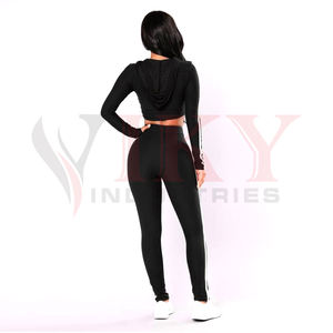 Chándal de top corto para mujer, logo personalizado, esencial, respetuoso con el medio ambiente, de diferente estilo y con calidad Premium y último diseño - Product Image 3