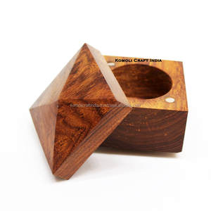 คมตัดทำด้วยมือตกแต่งกล่องแหวนไม้ - Product Image 5