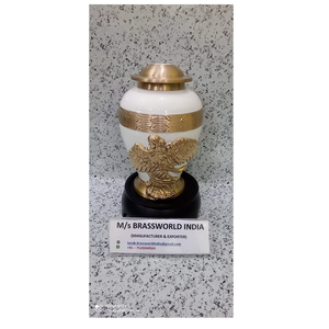 DOMETOP 10 pulgadas Eagle Design Brassworld India's Premium 10 pulgadas CREMATION URN Suministros funerarios - Product Image 1