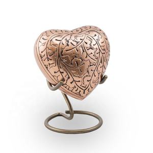 Urna de cremación de recuerdos pequeños en forma de corazón metálico de alta calidad superventas para cenizas humanas/suministros funerarios - Product Image 4