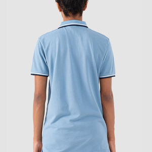 Polo de algodón de manga corta azul claro para hombre, con cuello a rayas en contraste, informal, de punto, clásico, elegante, suave, para verano - Product Image 4
