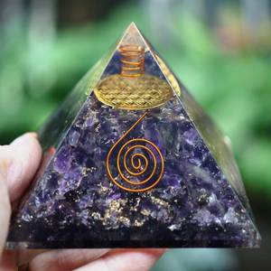 Pyramide d'orgonite en améthyste, meilleur prix, pyramides d'orgonite décoratives, vente en gros de pyramides d'énergie d'orgonite, fleur de cristal - Product Image 6