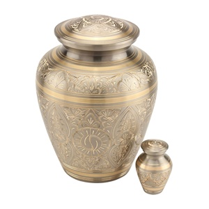 Urne en laiton pur de qualité supérieure pour les cendres commémoratives humaines, taille standard - Product Image 5