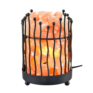 Lámpara de pared de sal del Himalaya IMPEX PAKISTAN, cesta de hierro tallado con sal natural cortada, decoración del hogar, artesanías naturales - Product Image 1