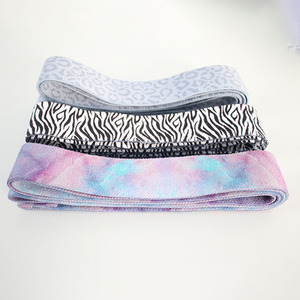 2024 venta al por mayor entrenamiento de nivel pesado Yoga ejercicio botín Pull Loop bandas asistidas conjunto de tela de algodón largo bandas de resistencia de cadera para - Product Image 1