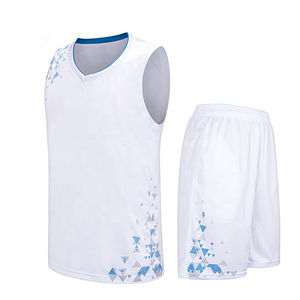 Uniforme de baloncesto personalizado de alta calidad 2024, último diseño, uniforme de baloncesto juvenil personalizado, uniforme de baloncesto de tasa de fábrica - Product Image 3