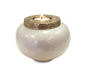 Vela esmaltada blanca Urnas de cremación Metal Latón/Aluminio para almacenamiento de cenizas funerarias de mascotas - Product Image 1