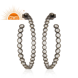Pendientes de Aro de Plata con Circonita Blanca, Baño de Rodio Negro, Pendientes Redondos de Plata, Colección Vintage del Fabricante - Product Image 3