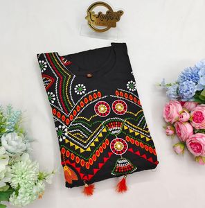 Robe en tissu rayonne, vêtement à manches longues de couleur noire, pour femmes - Product Image 3